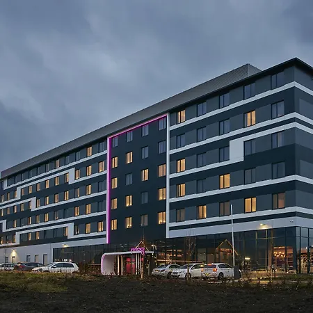 Moxy Aberdeen Airport-2